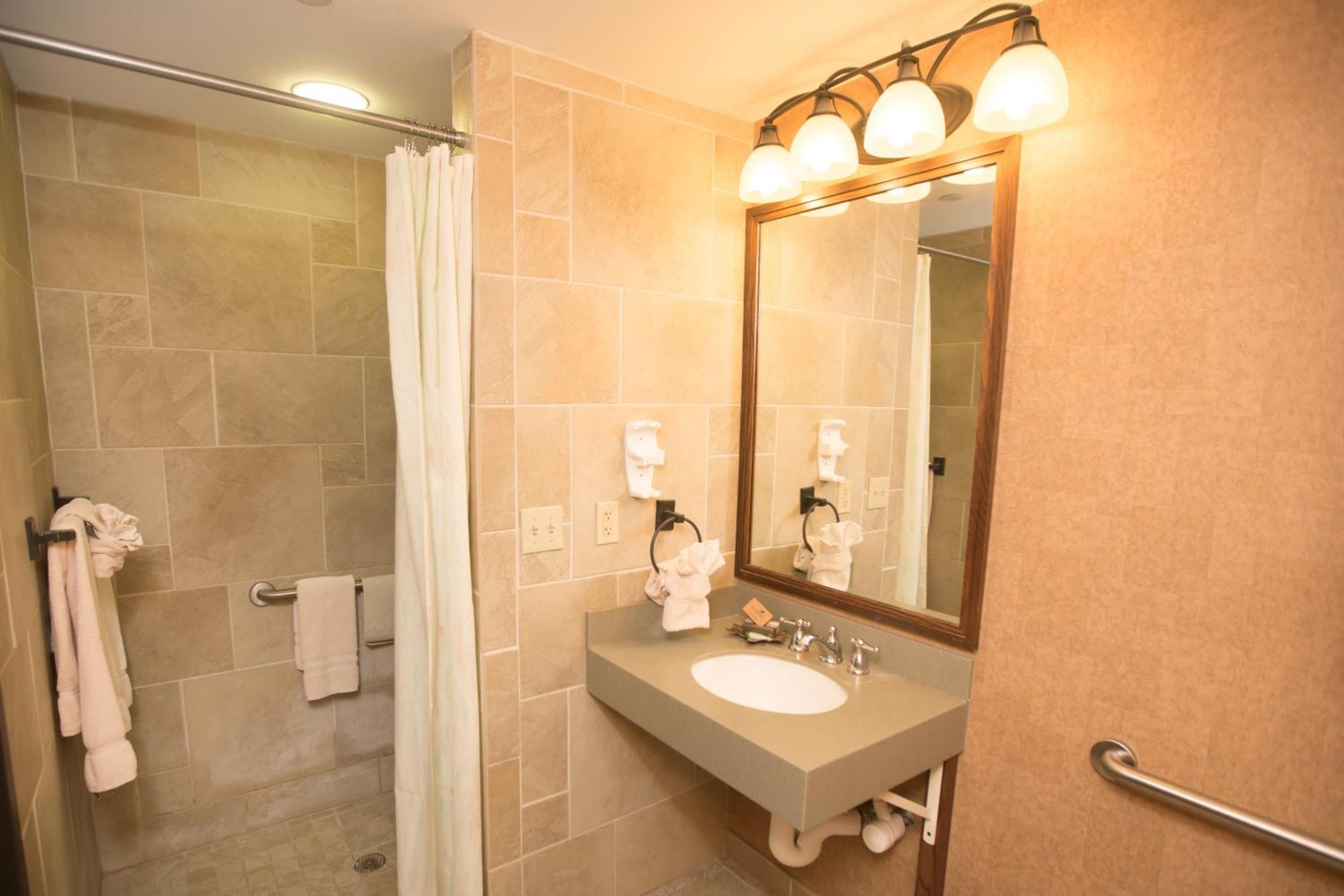 Clifty Inn Madison Room photo